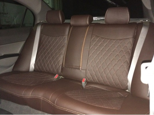 Авточехлы на Honda Civic 8 4D