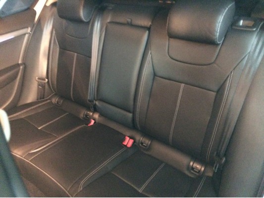 У вас другая модель авто? Каркасные авточехлы пошить сможем!